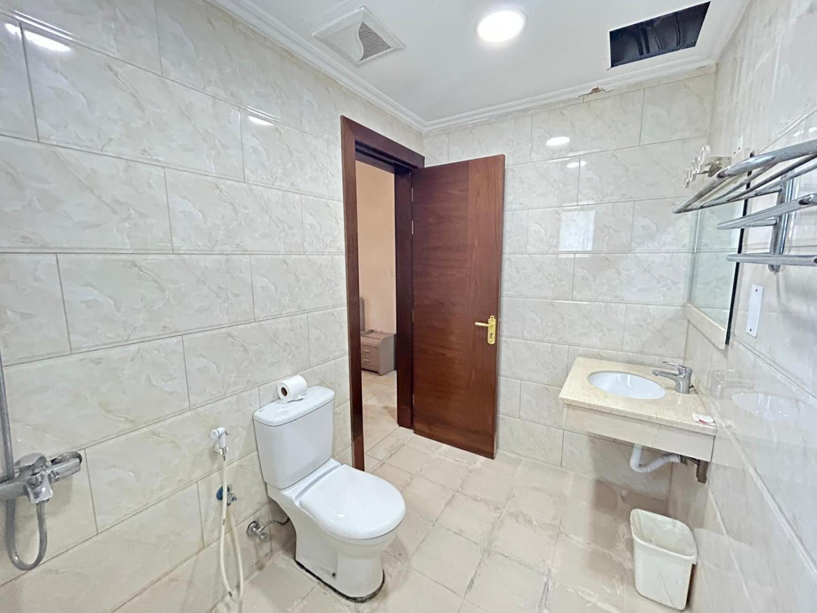 Al Hayat Suites Apartment Manama Zewnętrze zdjęcie